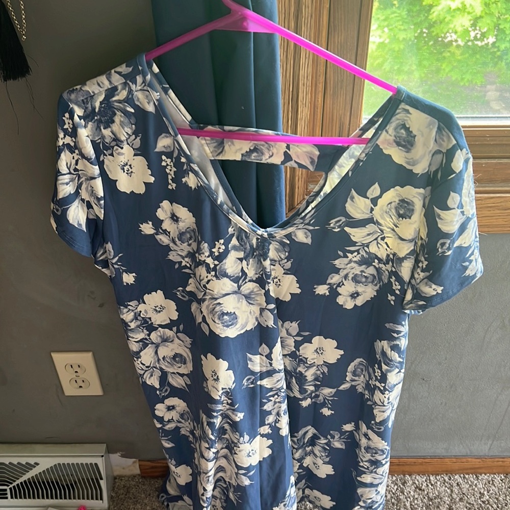 1X floral tunic